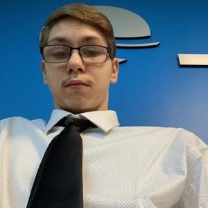 Meet your Posher, Adam